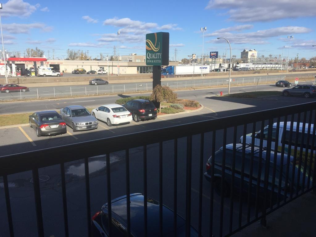 Quality Inn & Suites Pe Trudeau Airport Dorval Bagian luar foto